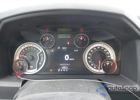 2016 Ram 1500 Slt из США, поврежденный, VIN 1C6RR7TT2GS314234